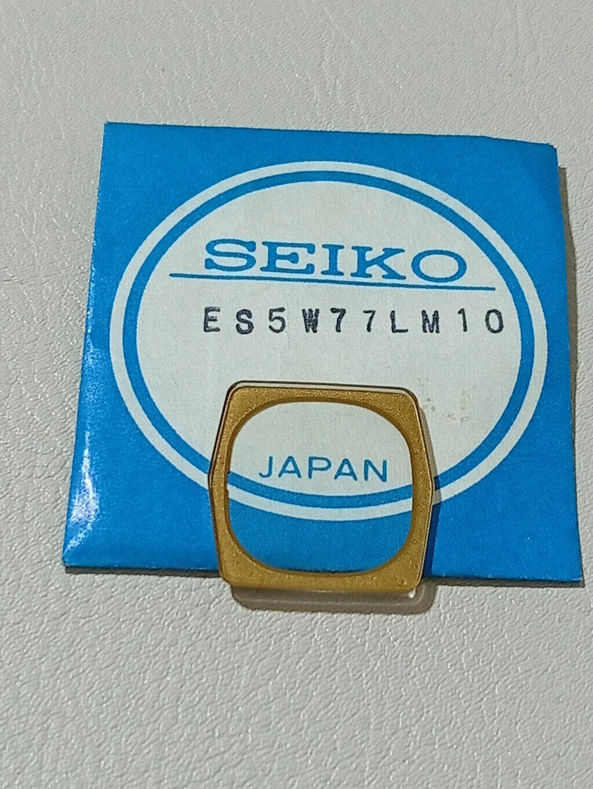 Seiko Glass ES5W77LM10 Crystal Original NOS