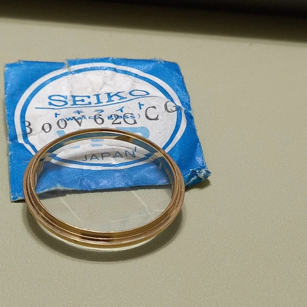 Seiko Vintage Watch 3819-7000 Crystal Part 300V90GNS Nos