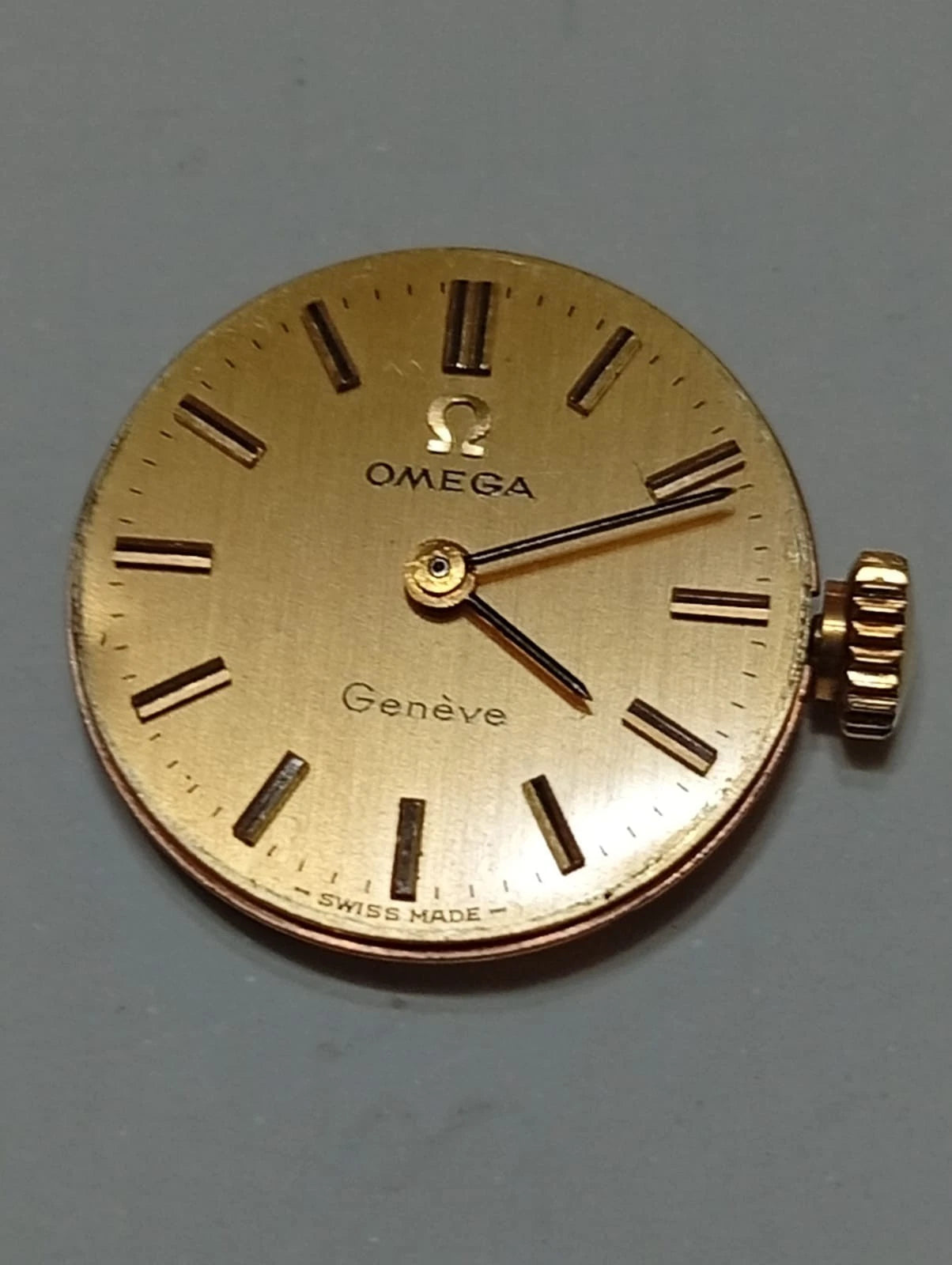 Omega Caliber 630 manual movement with dial/hands/works perfectly/used
