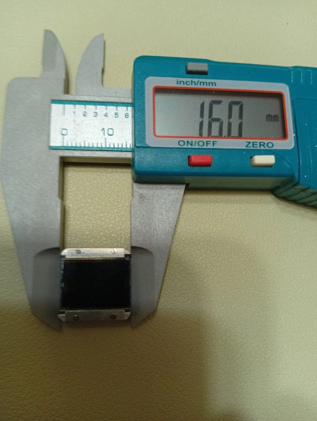 BREITLING B80 Swiss Movement, Digital Display, UTC, Flight-Time, USED/ PRICE 1PC