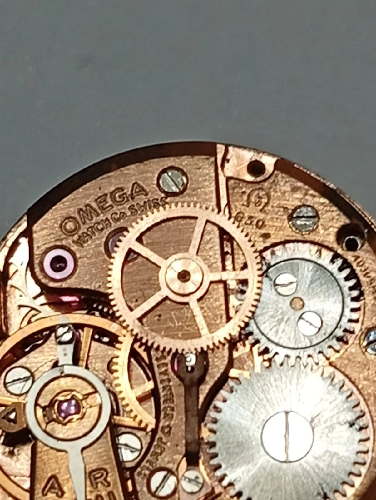 Omega Caliber 630 manual movement with dial/hands/works perfectly/used