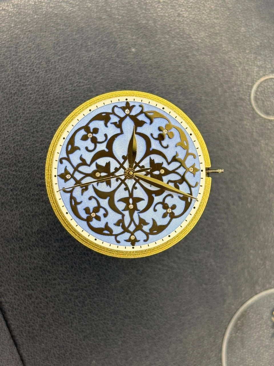 MOVEMENT WILLIAM & SON CAL. CW300/1 /DAIL GOLD & DIAMONDS/HANDS/GLASS/FULL WORK