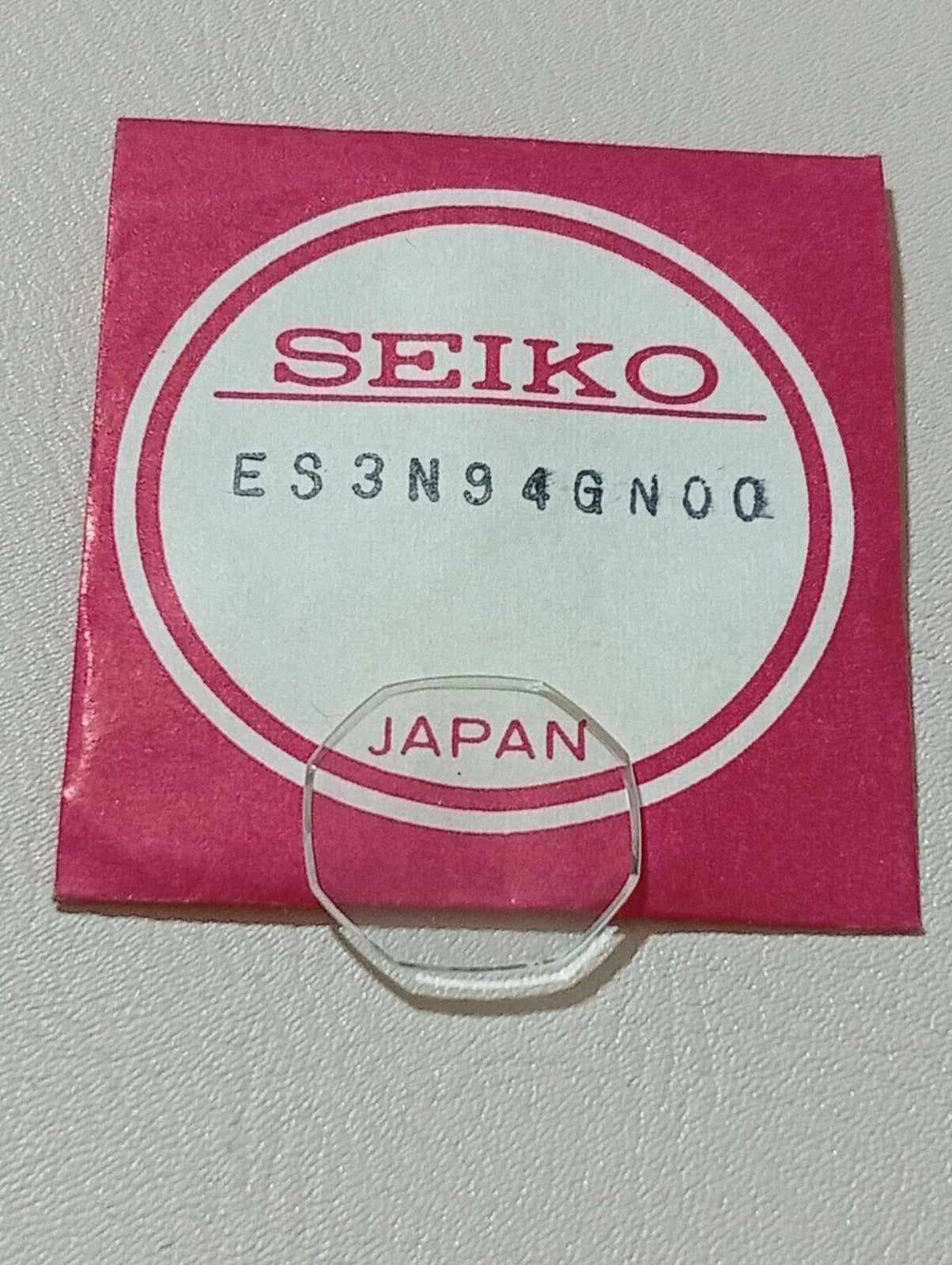 Seiko GLASS Genuine Crystal ES3N94GN00 NOS