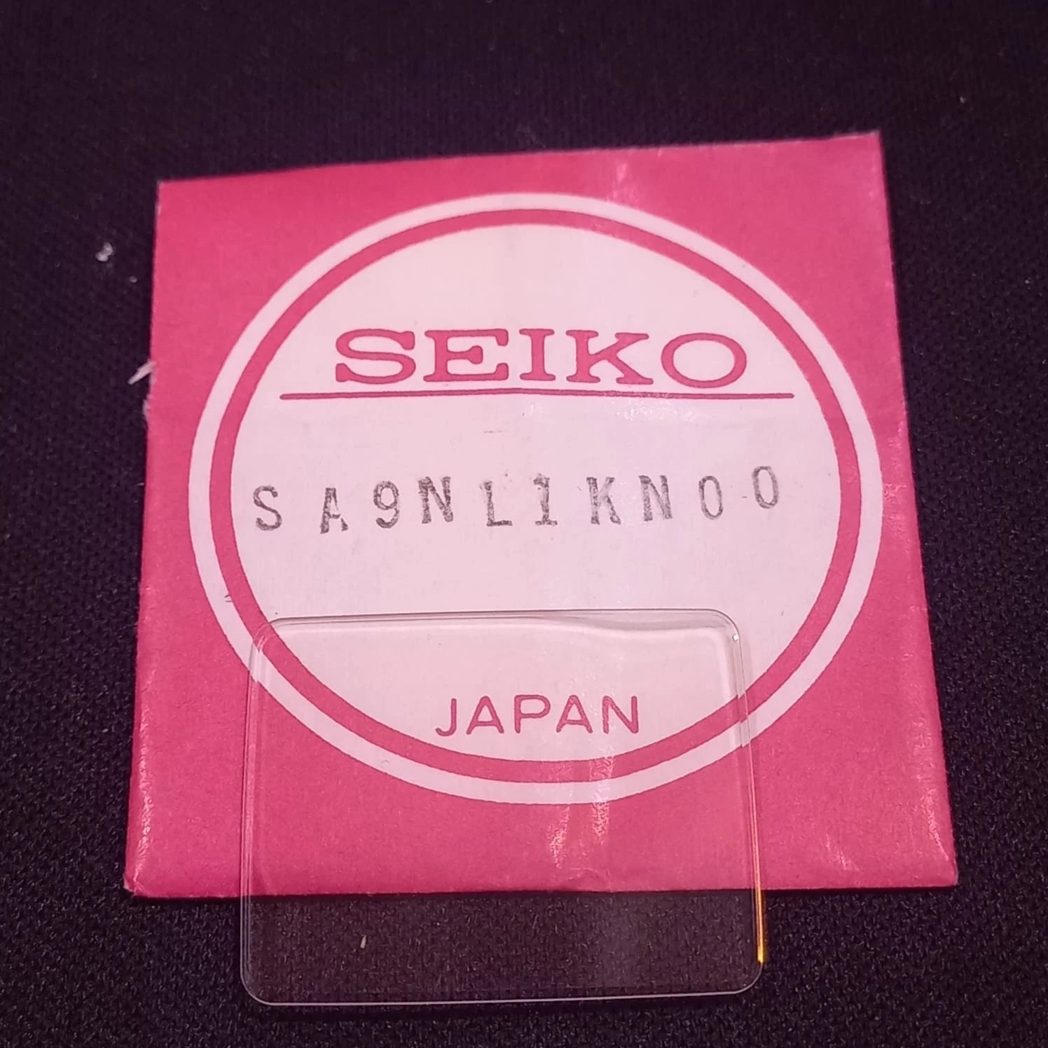 Seiko Original Glass Chrystal Vintage NOS SA9NL1KN00 For 5930 5240