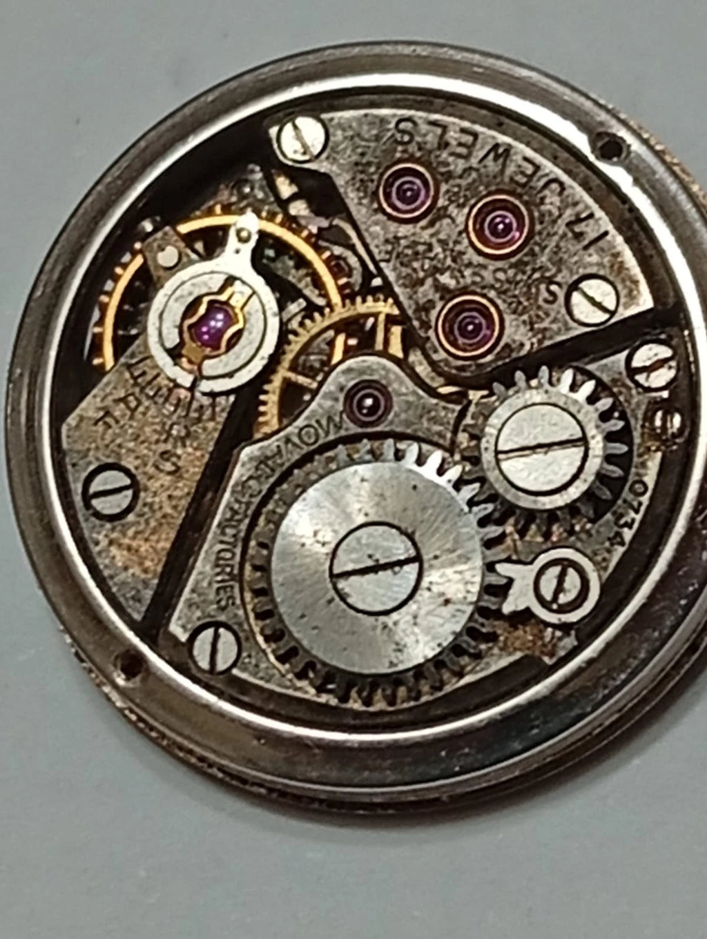 Movado manual movement for spare parts / Used