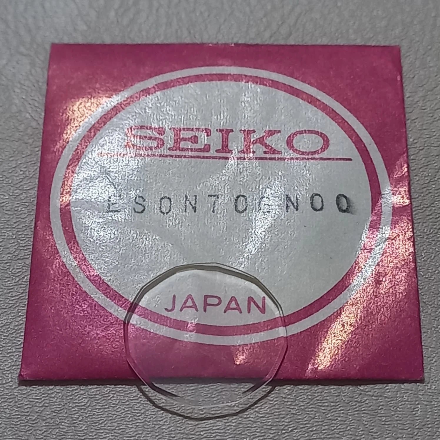 Seiko Genuine Watch Crystal ES0N70GN00 for 2320-5120, 2320-5121