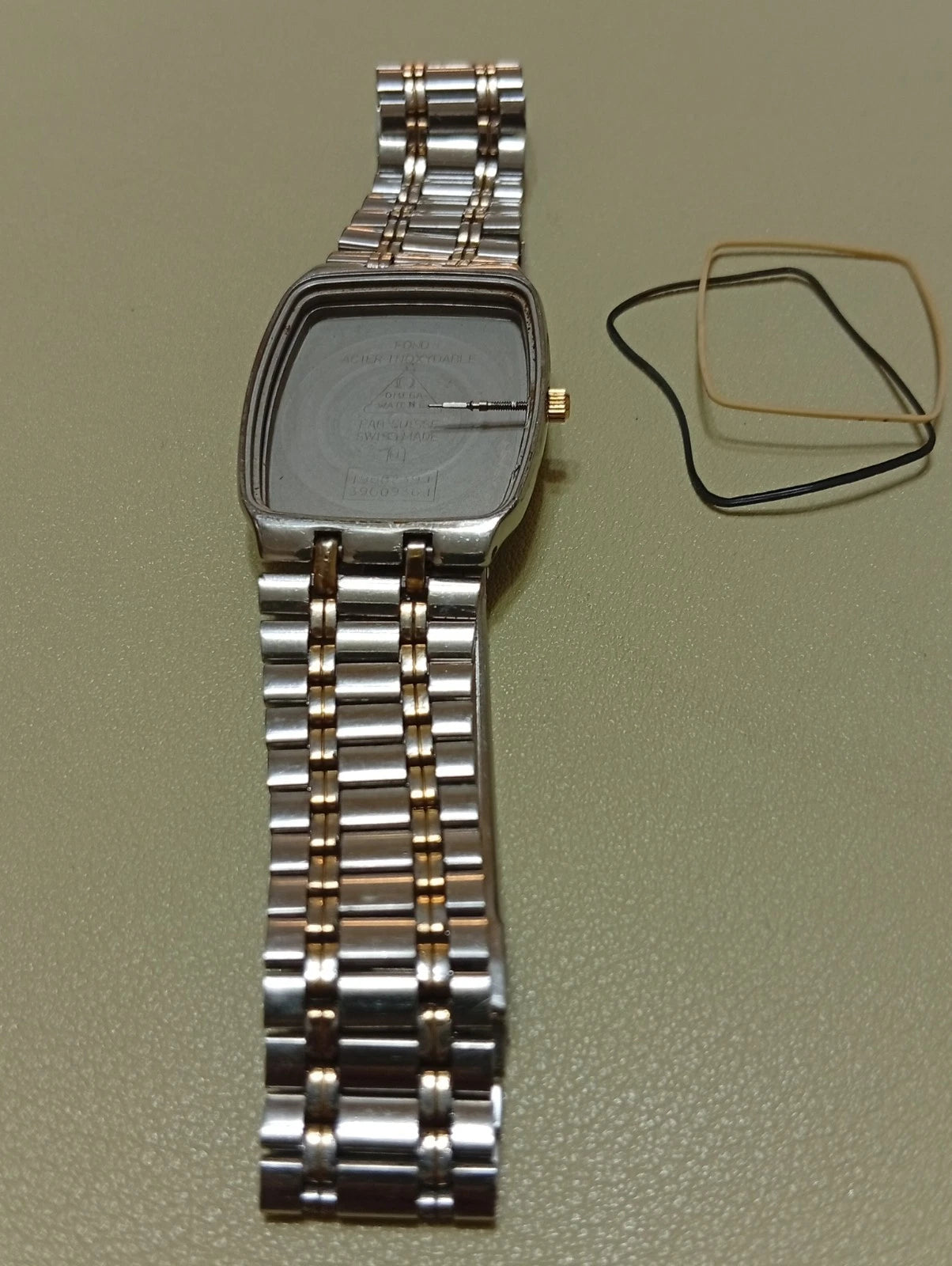 OMEGA CASE WITH BRACELET