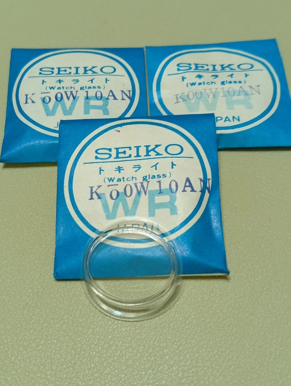 Seiko glass NOS/ k00W10AN /Acrylic / The Price Chown is For 3 Piecec