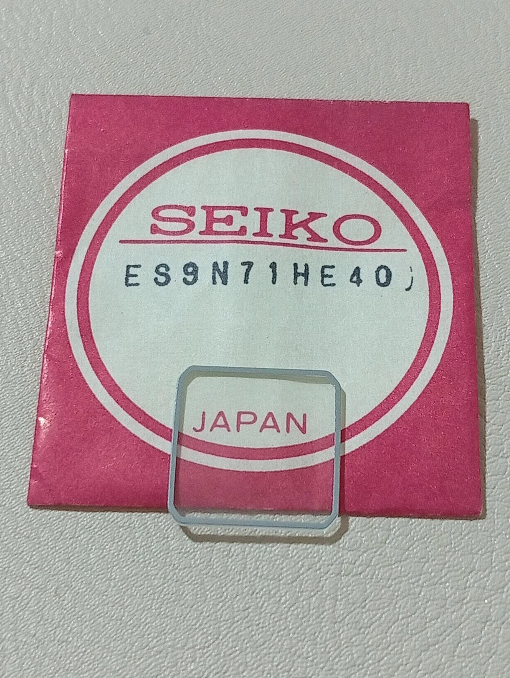 SEIKO GENUINE CRYSTAL GLASS WATCH ES9N71HE40 NOS